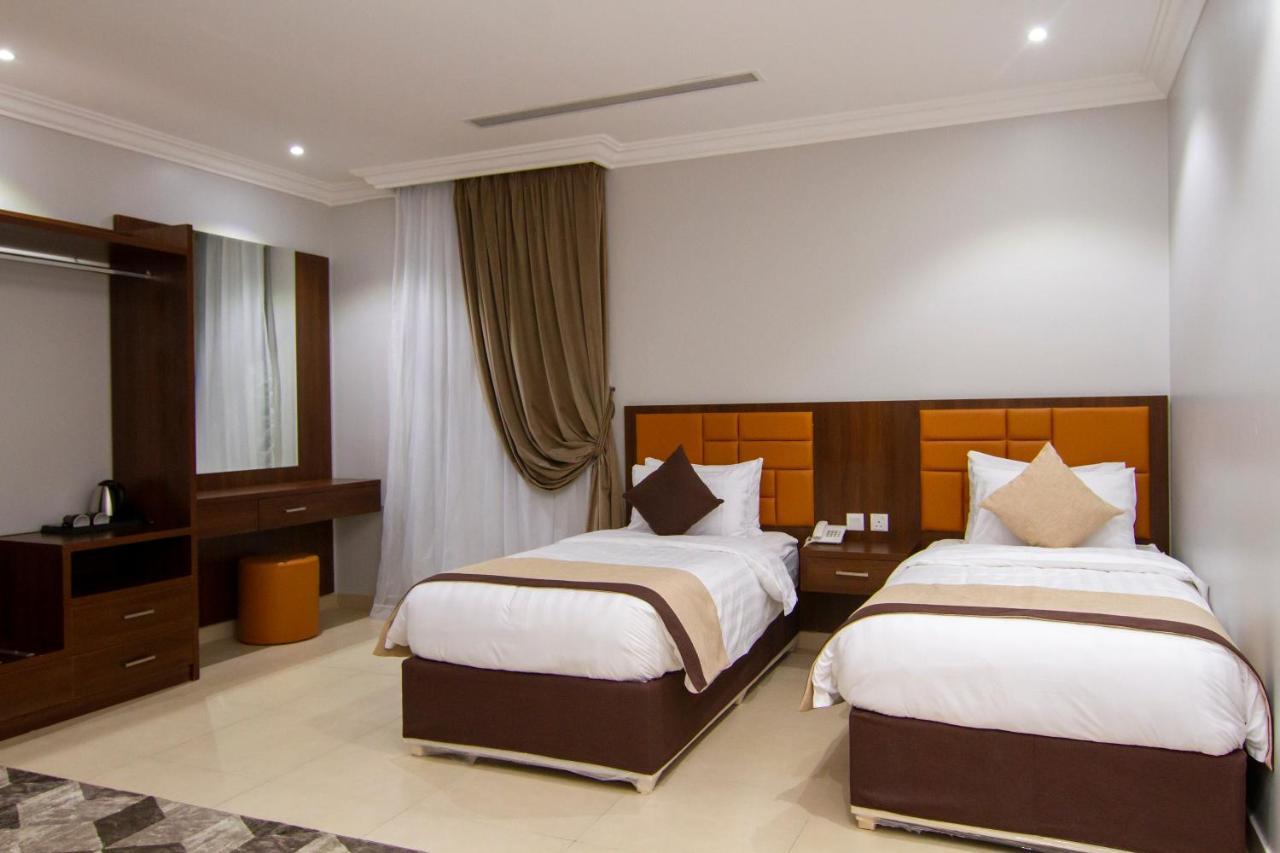 ال متعب سويتس الفلاح 3 Apartment *